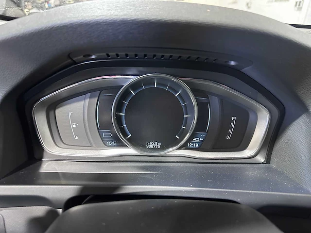 Volvo - v60 - 2.4 d6 awd plug-in hybrid automaat 3-spn-92 - afbeelding 3 van  24
