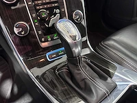 Volvo - v60 - 2.4 d6 awd plug-in hybrid automaat 3-spn-92 - afbeelding 7 van  24