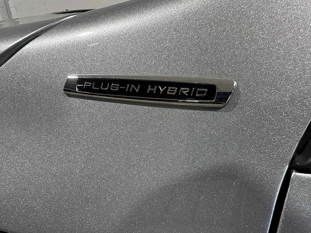 Volvo - v60 - 2.4 d6 awd plug-in hybrid automaat 3-spn-92 - afbeelding 14 van  24