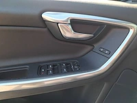 Volvo - v60 - 2.4 d6 awd plug-in hybrid summum - 2013 - 283pk - afbeelding 7 van  43