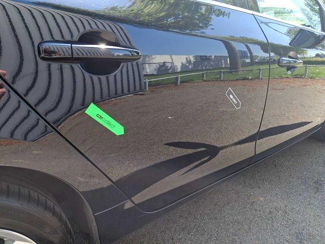 Volvo - v60 - 2.4 d6 awd plug-in hybrid summum - 2013 - 283pk - afbeelding 27 van  43