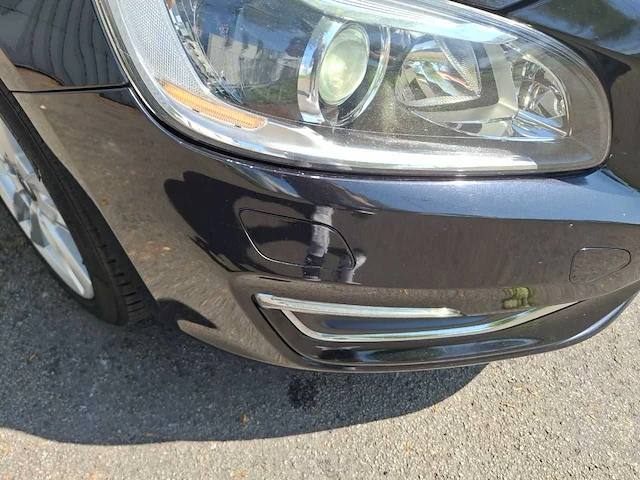 Volvo - v60 - 2.4 d6 awd plug-in hybrid summum - 2013 - 283pk - afbeelding 37 van  43