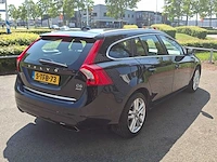 Volvo - v60 - 2.4 d6 awd plug-in hybrid summum - 2013 - 283pk - afbeelding 34 van  43