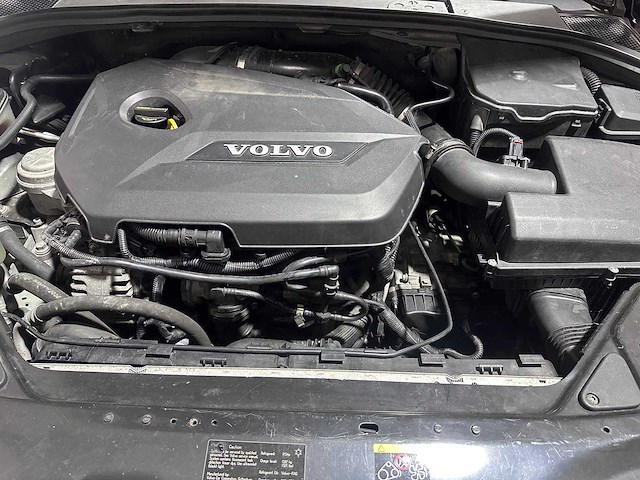 Volvo - v70 - 1.6 t4f momentum - 5-zpk-38 - afbeelding 7 van  18