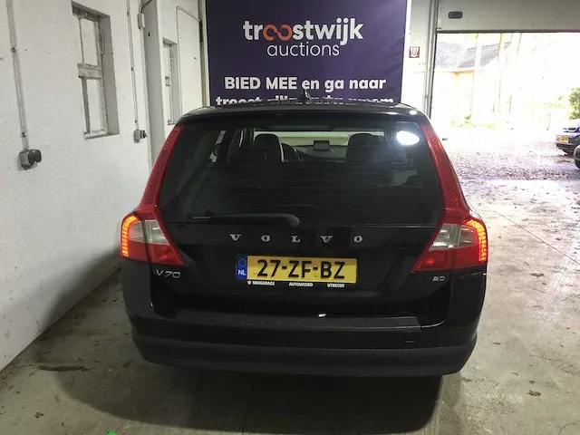 Volvo - v70 - 2.0 - 27-zf-bz - afbeelding 19 van  24