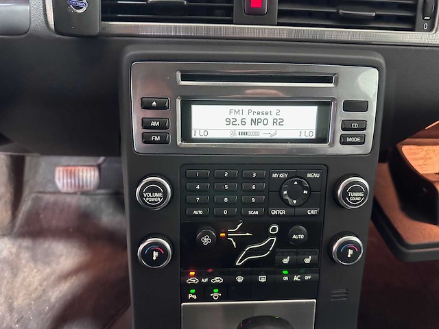 Volvo - v70 - 2.0 automaat- h-466-ls - afbeelding 5 van  21