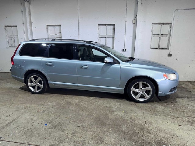 Volvo - v70 - 2.0 automaat- h-466-ls - afbeelding 18 van  21