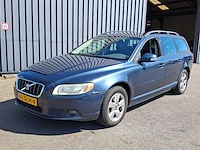 Volvo - v70 - 2.0 momentum - 2008 - 146pk - afbeelding 1 van  33