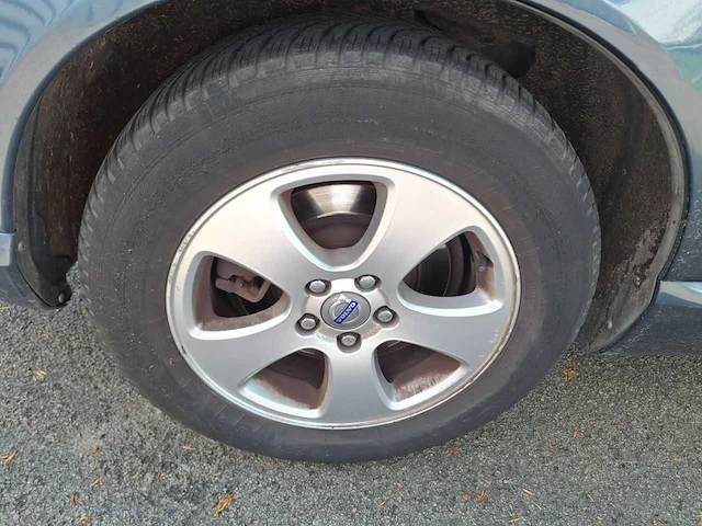 Volvo - v70 - 2.0 momentum - 2008 - 146pk - afbeelding 21 van  33