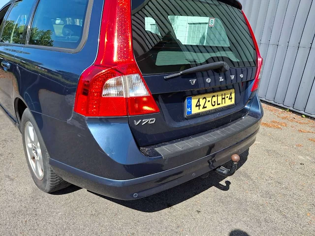 Volvo - v70 - 2.0 momentum - 2008 - 146pk - afbeelding 27 van  33