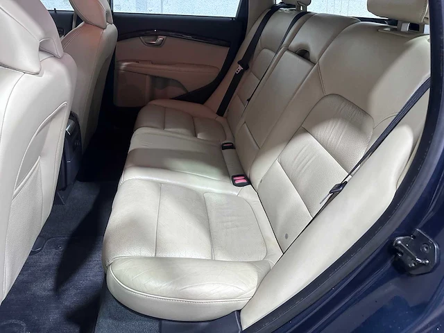 Volvo - v70 - 2.0t automaat momentum - ggh-71-f - afbeelding 10 van  22
