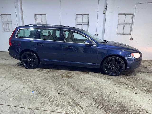 Volvo - v70 - 2.0t automaat momentum - ggh-71-f - afbeelding 19 van  22