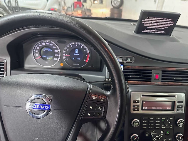 Volvo - v70 - 2.0t automaat momentum - ggh-71-f - afbeelding 22 van  22