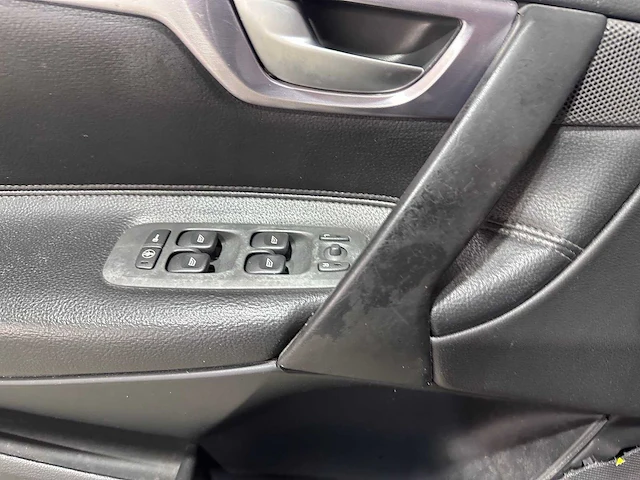 Volvo - v70 - 2.3 t-5 comfort line - 62-hx-vh - afbeelding 3 van  18