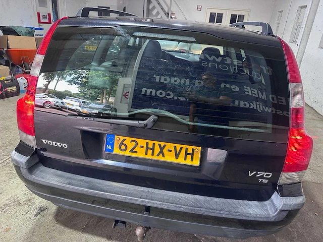 Volvo - v70 - 2.3 t-5 comfort line - 62-hx-vh - afbeelding 13 van  18