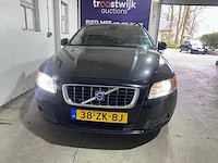 Volvo - v70 - 2.4 d5 kinetic - 38-zk-bj - afbeelding 21 van  22