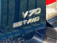 Volvo - v70 - 2.5 t awd - 72-lj-sh - 2003 - afbeelding 23 van  23