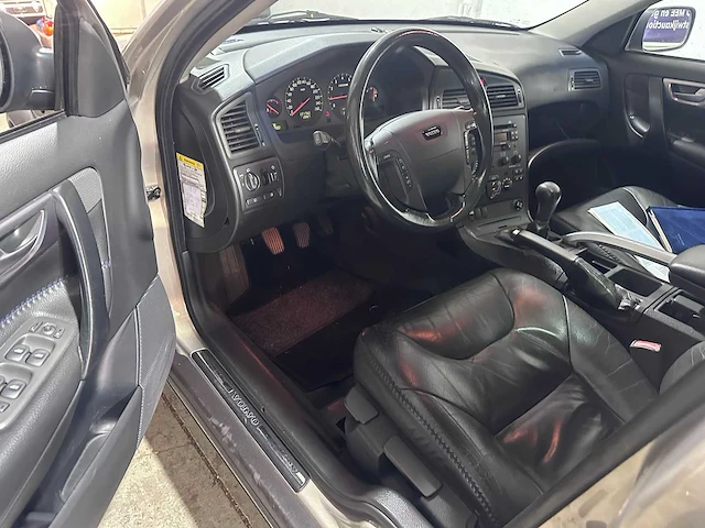 Volvo - v70 cross country - 2.4 t - 58-ltf-4 - afbeelding 8 van  20