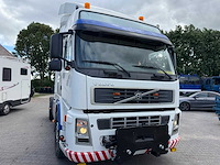 Volvo - vrachtwagen - afbeelding 11 van  18