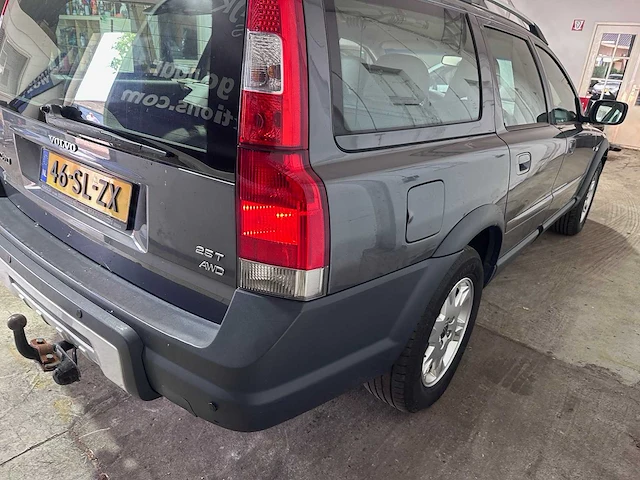 Volvo - xc70 - 2.5 t - 46-sl-zx - afbeelding 15 van  19