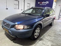 Volvo - xc70 - 2.5 t automaat comfort l. - 50-lg-kg - afbeelding 1 van  22