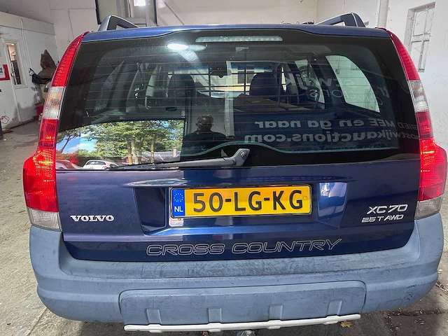 Volvo - xc70 - 2.5 t automaat comfort l. - 50-lg-kg - afbeelding 4 van  22