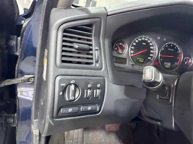 Volvo - xc70 - 2.5 t gtr.comfort l automaat - 32-lx-px - afbeelding 5 van  21