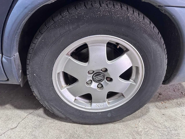 Volvo - xc70 - 2.5 t gtr.comfort l automaat - 32-lx-px - afbeelding 11 van  21