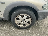Volvo - xc70 - personenauto (97-nl-zf) - afbeelding 10 van  19