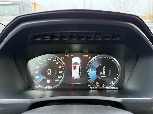 Volvo - xc90 - 2.0 t8 te awd inscription i - car - 2015 - afbeelding 8 van  40
