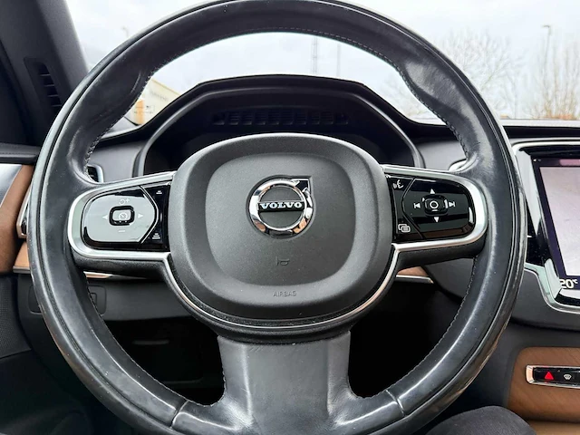 Volvo - xc90 - 2.0 t8 te awd inscription i - car - 2015 - afbeelding 9 van  40
