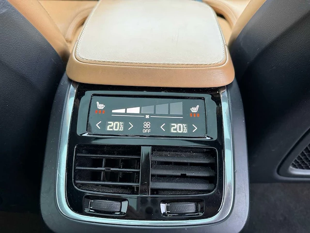 Volvo - xc90 - 2.0 t8 te awd inscription i - car - 2015 - afbeelding 29 van  40