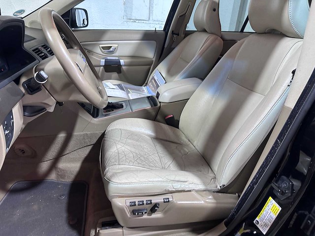 Volvo - xc90 - 3.2 momentum automaat - 66-lxd-1 - afbeelding 9 van  23