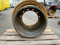 Volvo 23.5x25” wiellader velg - afbeelding 5 van  5