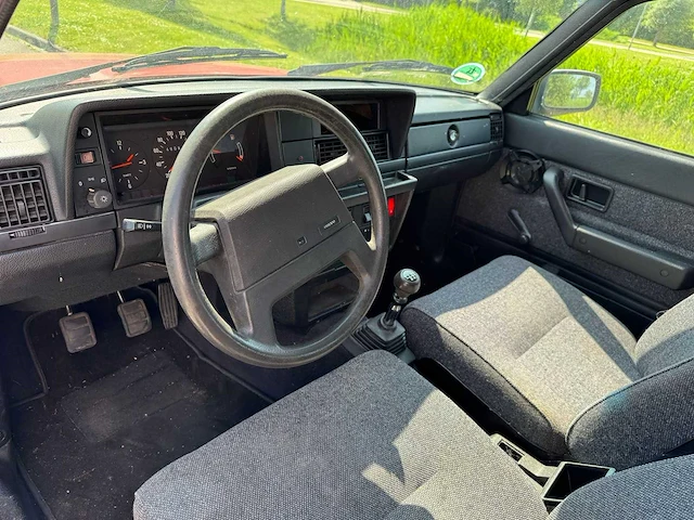 Volvo 240 2.0i polar geheel orginele stationwagen gx-sr-52 - afbeelding 9 van  17