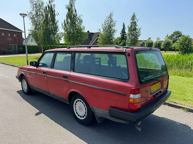 Volvo 240 2.0i polar geheel orginele stationwagen gx-sr-52 - afbeelding 11 van  17