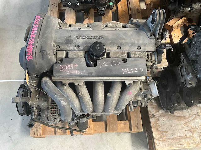 Volvo 2.4l b5244s automotor - afbeelding 2 van  5