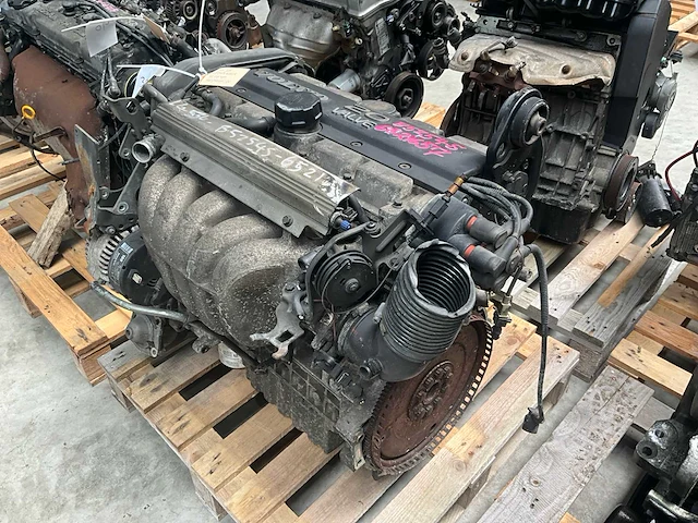 Volvo 2.5l b5254s automotor - afbeelding 2 van  6