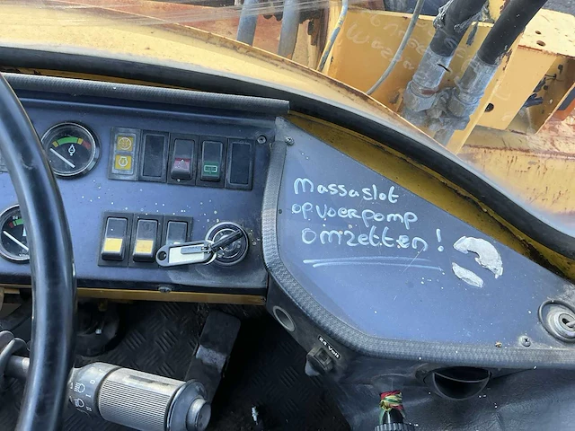 Volvo 4400 shovel - afbeelding 17 van  32