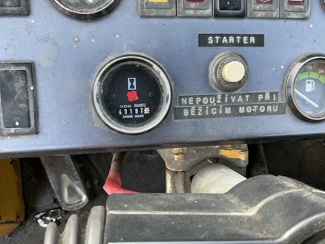 Volvo 4400 shovel - afbeelding 19 van  32