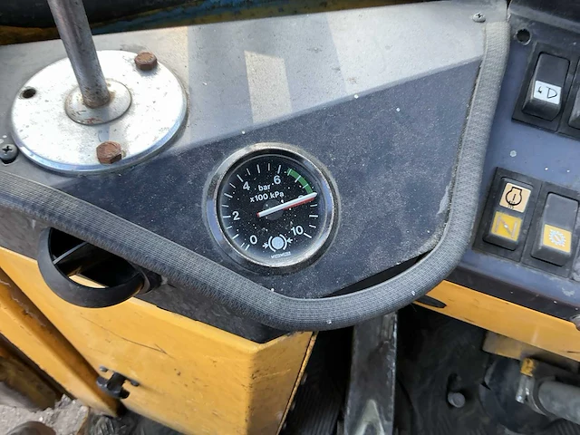 Volvo 4400 shovel - afbeelding 24 van  32