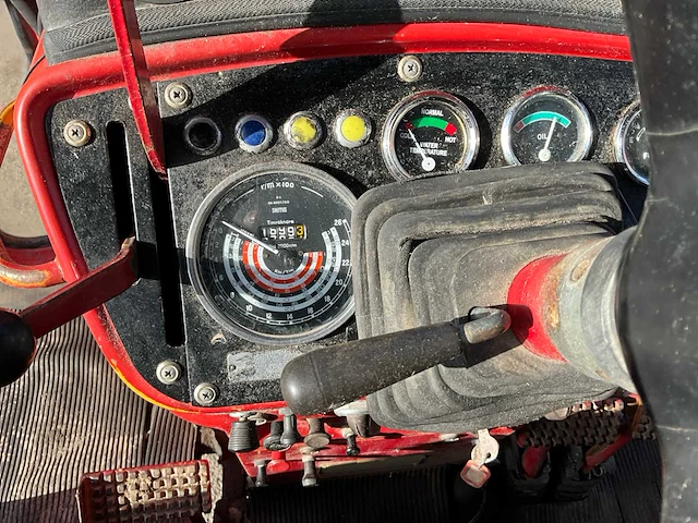 Volvo 650 oldtimer tractor - afbeelding 3 van  26