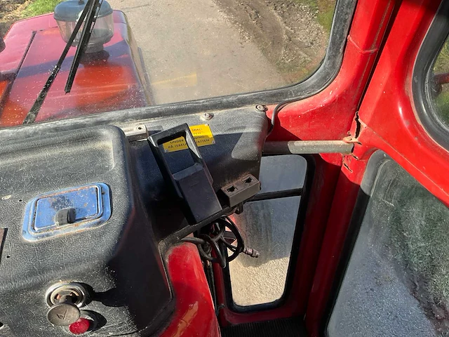 Volvo 650 oldtimer tractor - afbeelding 6 van  26
