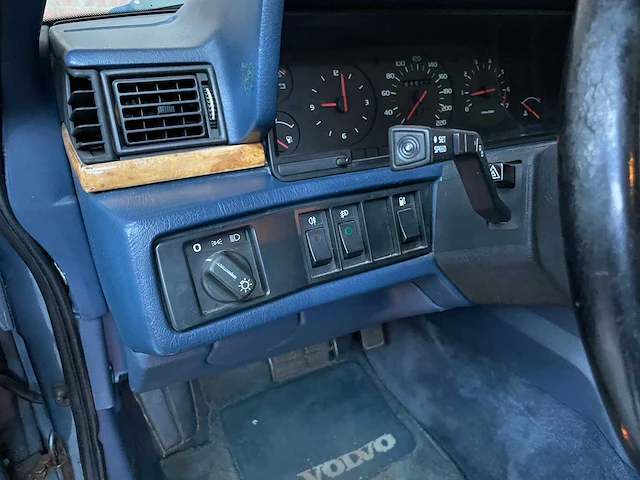 Volvo 780 2.8 coupé bertone 167pk 1987, 70-tt-pp - afbeelding 10 van  37
