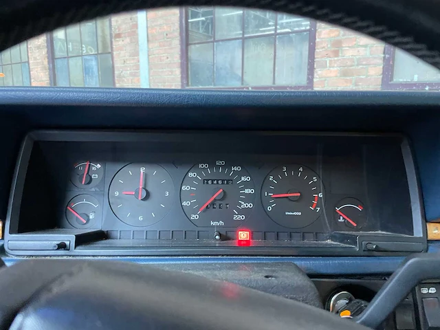 Volvo 780 2.8 coupé bertone 167pk 1987, 70-tt-pp - afbeelding 17 van  37