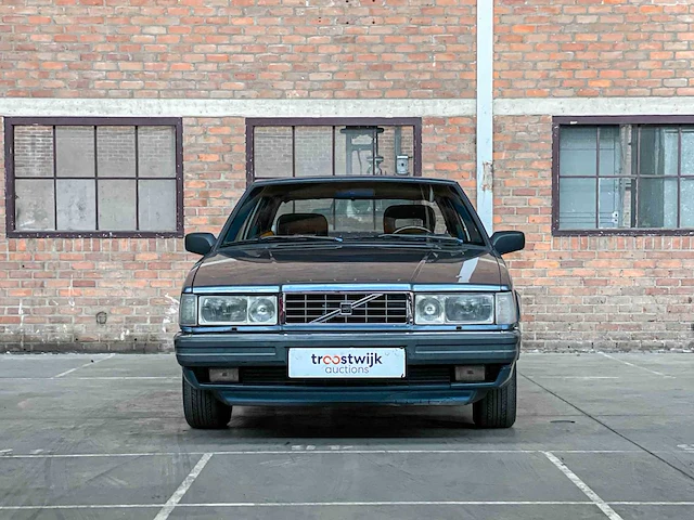 Volvo 780 2.8 coupé bertone 167pk 1987, 70-tt-pp - afbeelding 33 van  37