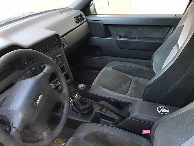 Volvo 850 personenauto - afbeelding 14 van  16
