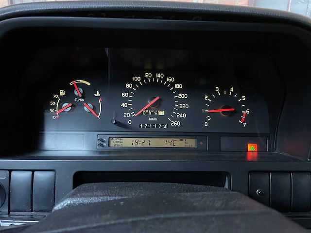 Volvo 850 t-5 2.3i 20v turbo 211pk 1994 -youngtimer- - afbeelding 19 van  39