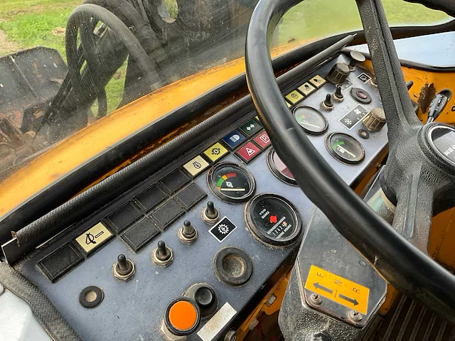 Volvo bm 4200 shovel - afbeelding 8 van  37