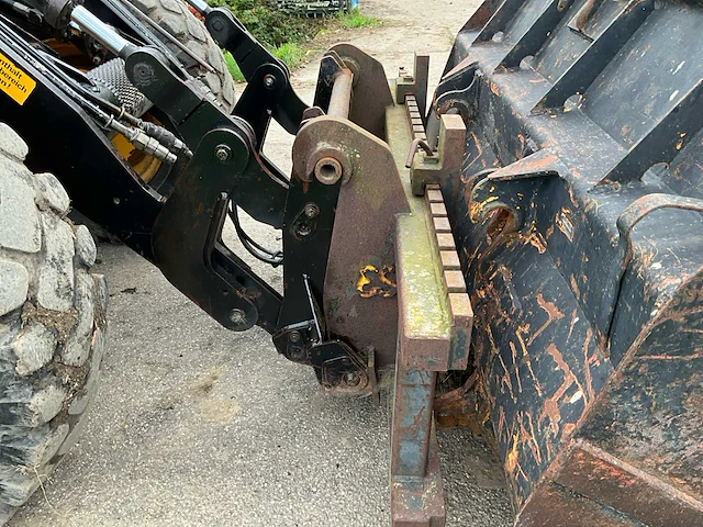Volvo bm 4200 shovel - afbeelding 18 van  37